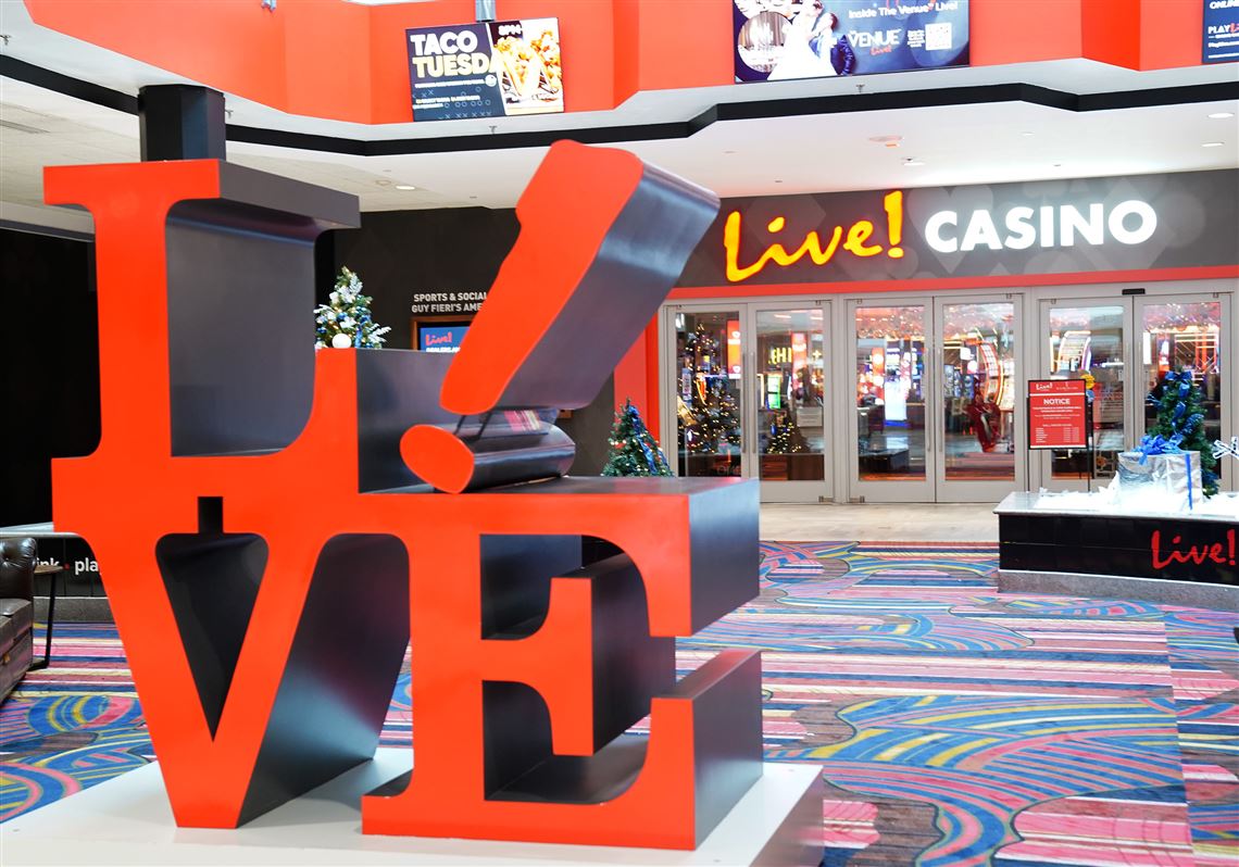 Could a proposed casino revive the York Galleria Mall?