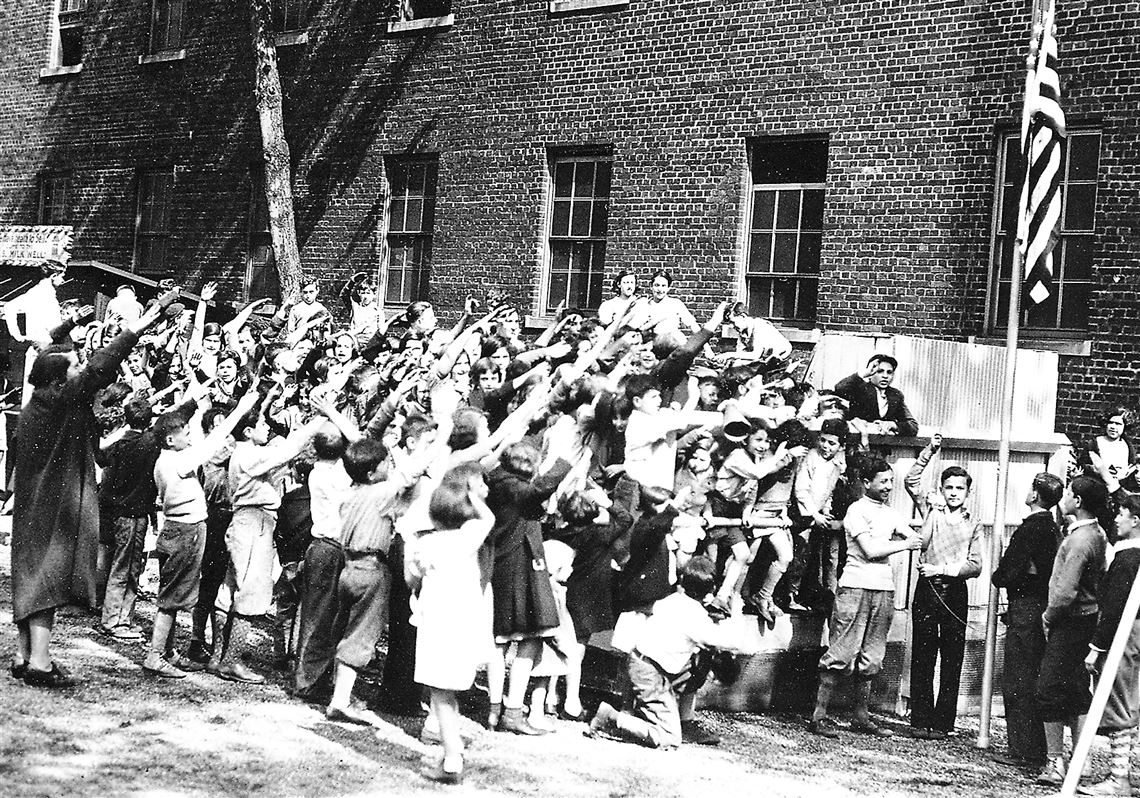 children-salutes-flag-Irene-Kaufmann-Settlement-1934-1567807121.jpg