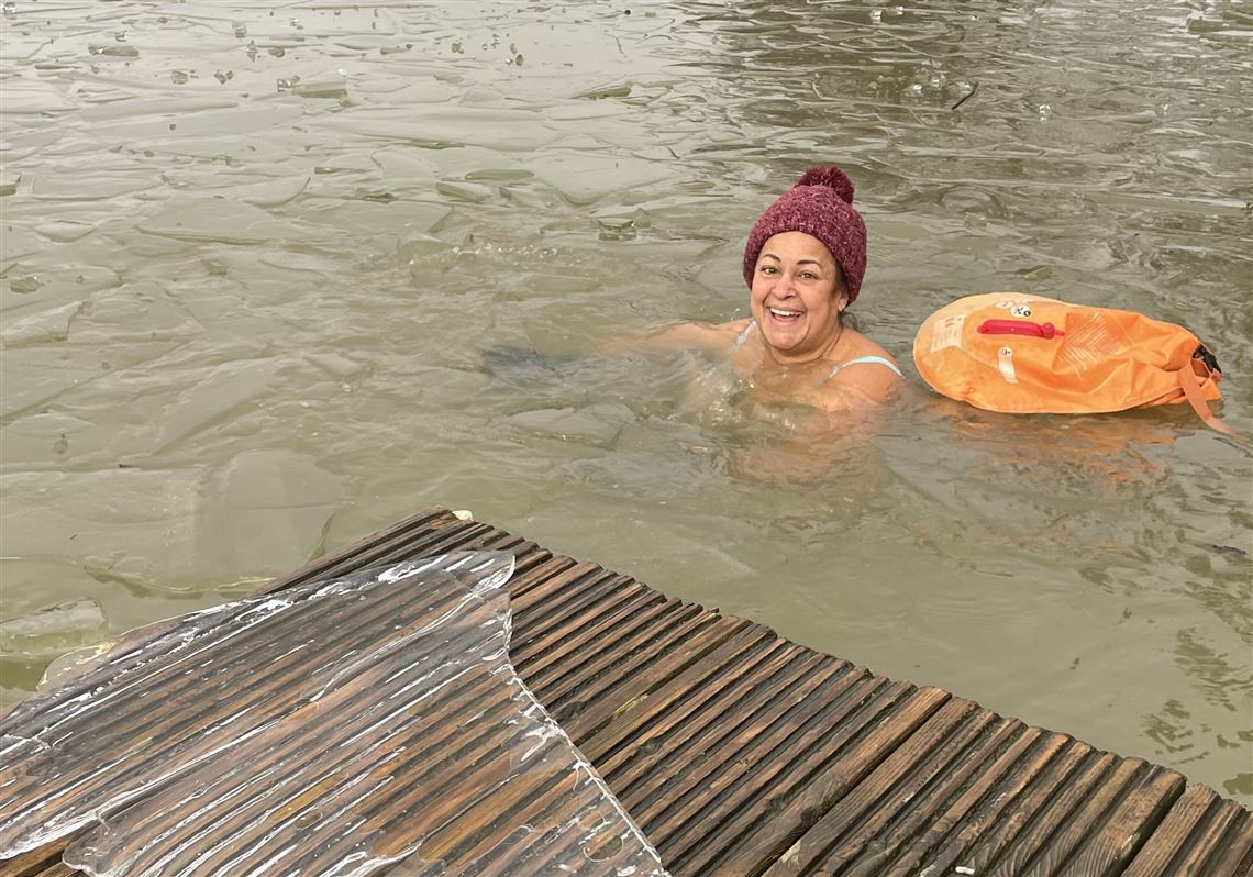 Can cold water swimming help with menopause symptoms? | Pittsburgh  Post-Gazette