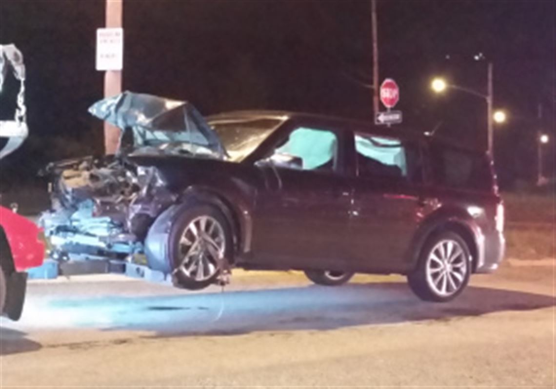 One injured after stolen SUV crashes head on into car in Duquesne Pittsburgh PostGazette