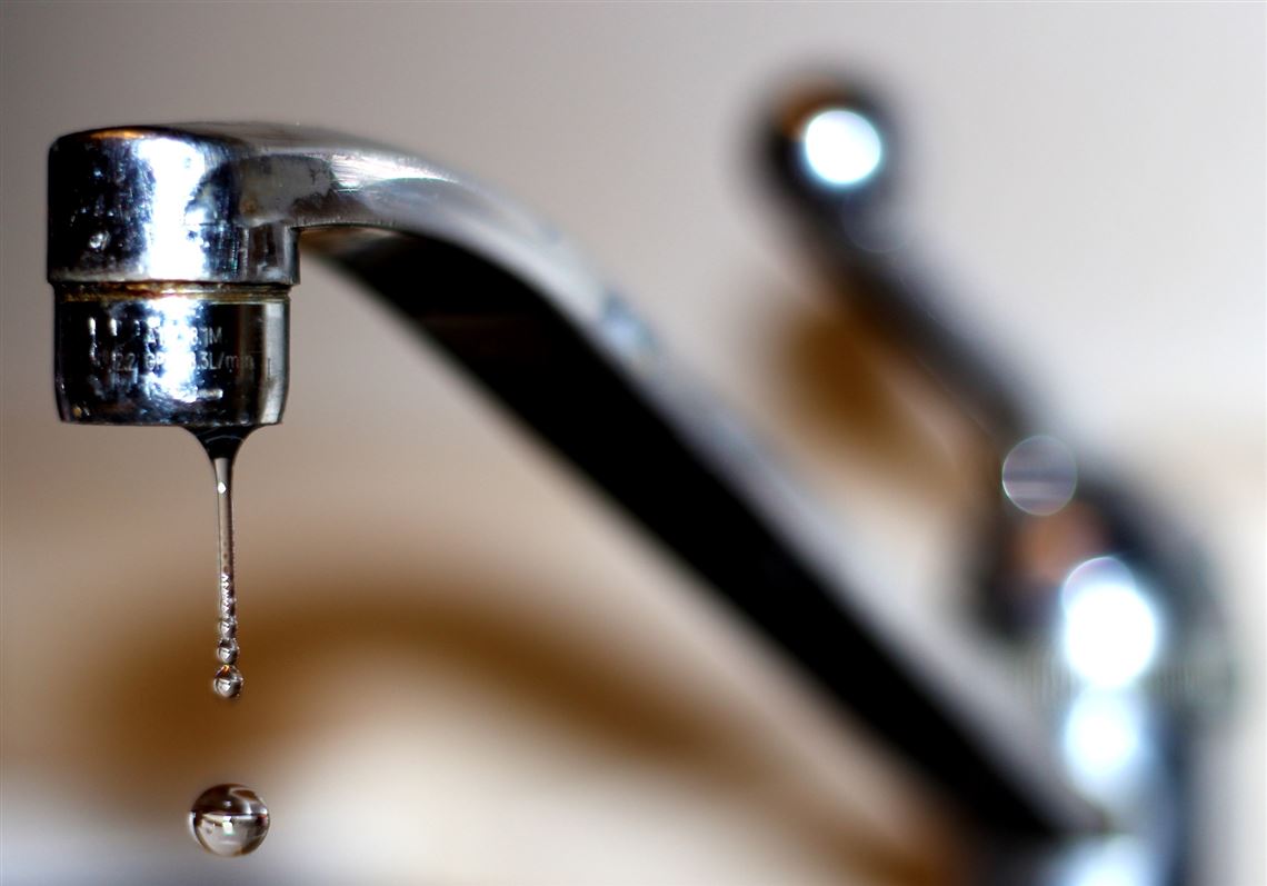 Scott plans to lower taxes, raise sewer fee