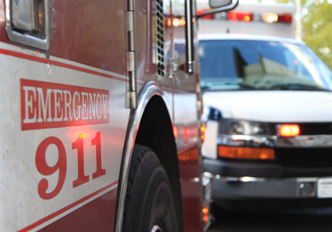 Vehicle crashes into house in Hazelwood