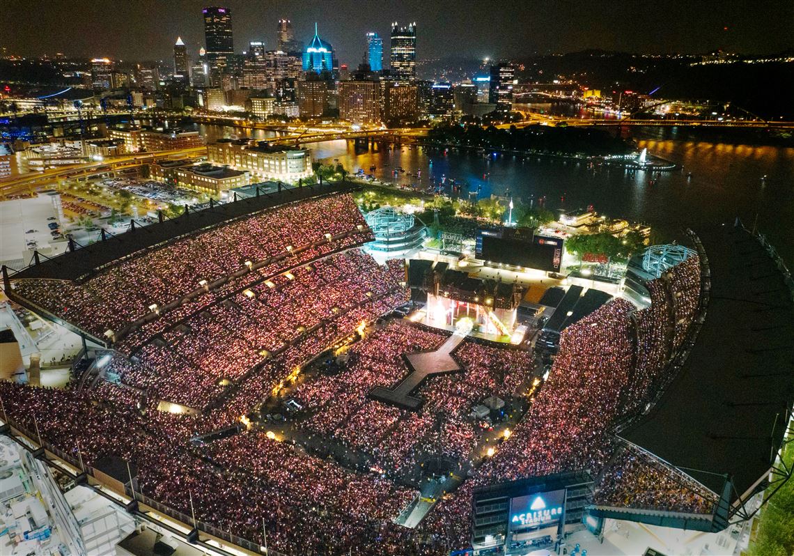 Taylor Swift’s Pittsburgh show draws largest concert crowd in