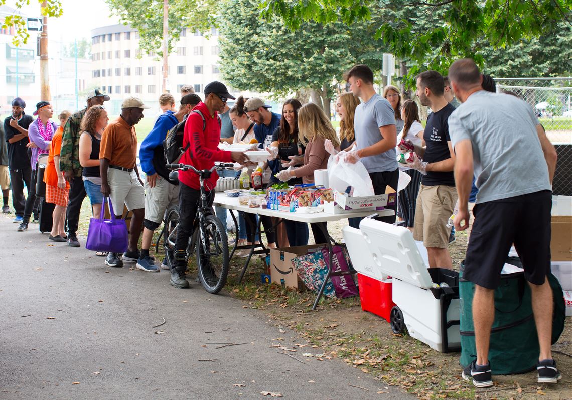 Harvest Street Mission founders receive Circle of Courage Award