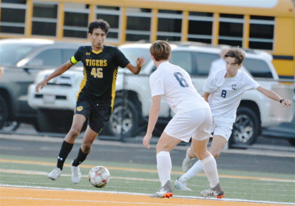 High school fall sports notebook: North Allegheny boys soccer returns ...