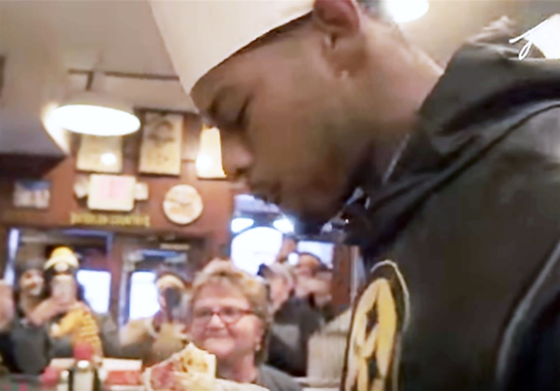 Steelers WR JuJu Smith-Schuster loves milkshakes 