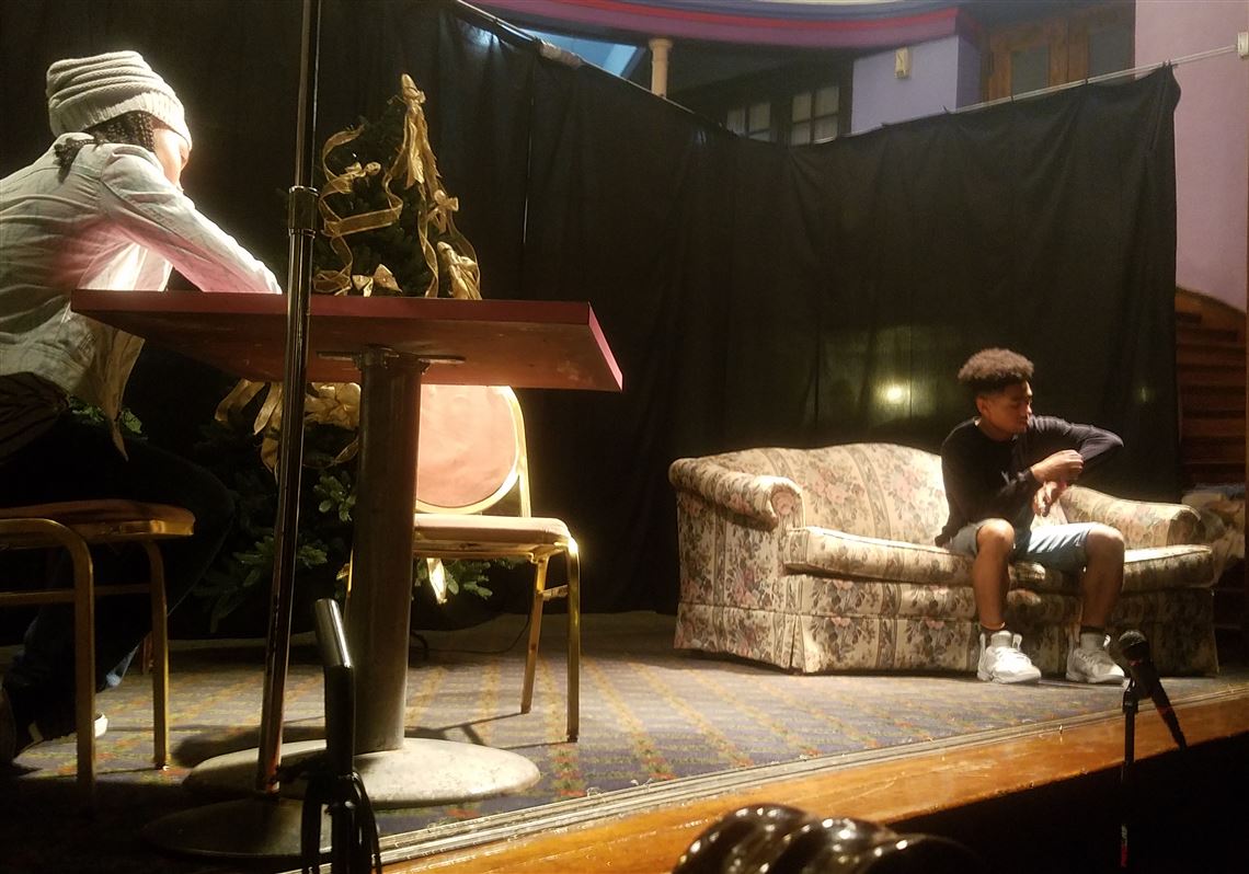 Goodfellows On Saturday, Lamb of God's children run the Christmas play