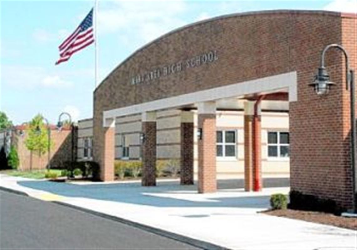 The front entrance to Mars Area High School