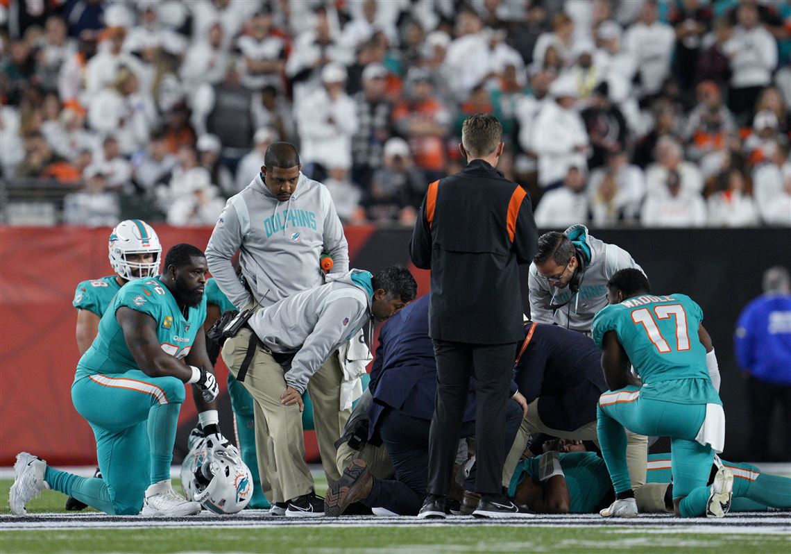 NFLPA fires neurotrauma consultant who evaluated Dolphins' Tagovailoa for  concussion against Bills: reports