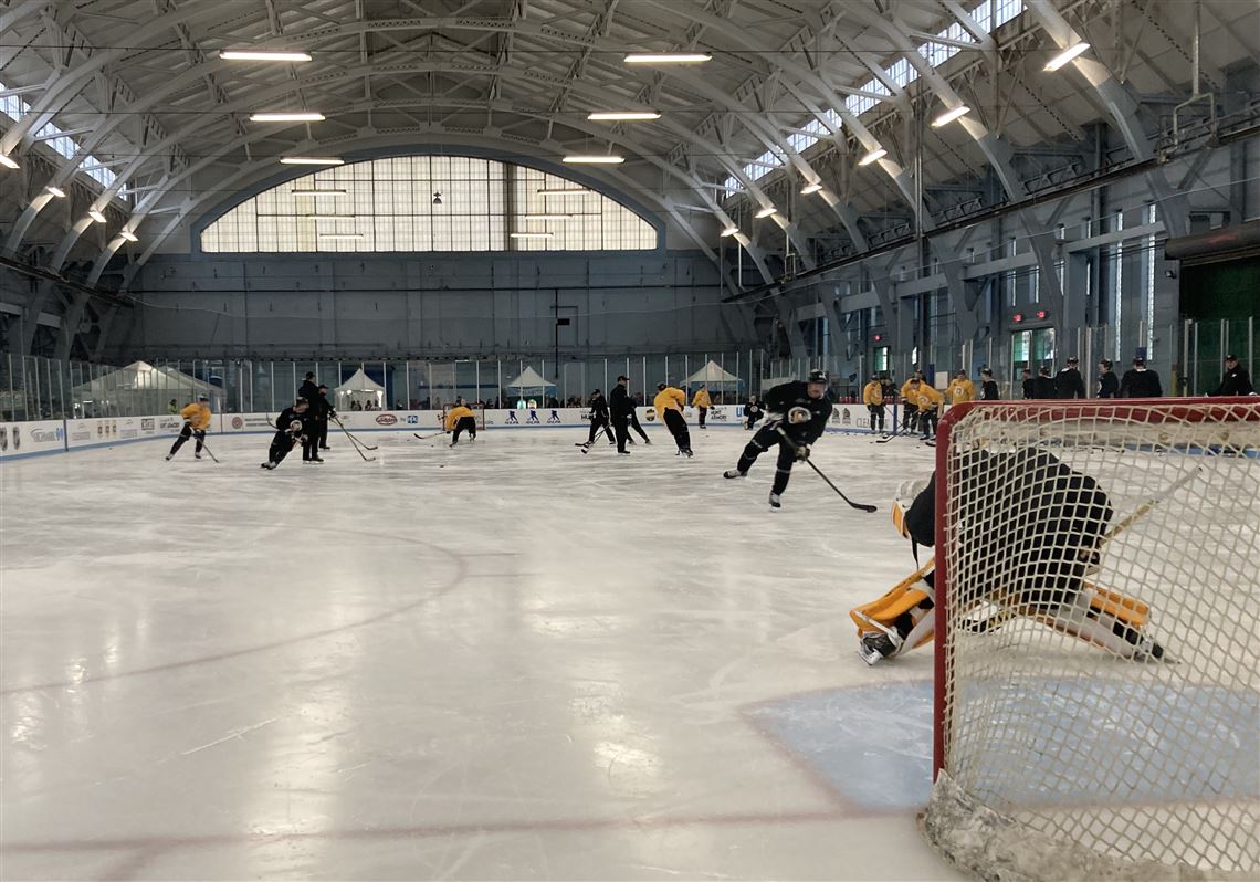 Penguins' field trip to Hunt Armory for practice was 'something pretty