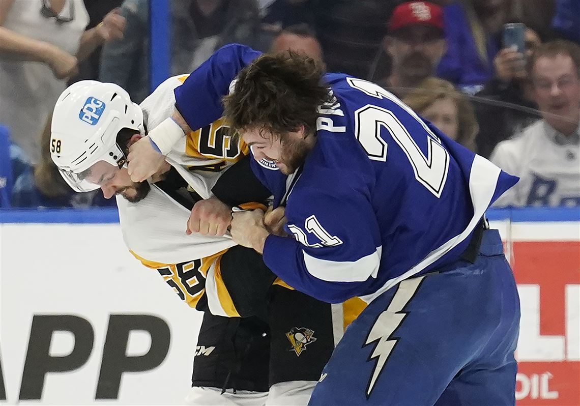 Tampa Bay Lightning center Brayden Point (21) celebrates his goal