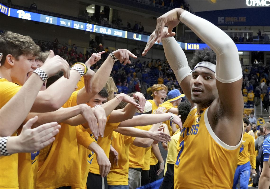 Who's going dancing? Bracketologists share thoughts on Pitt, West