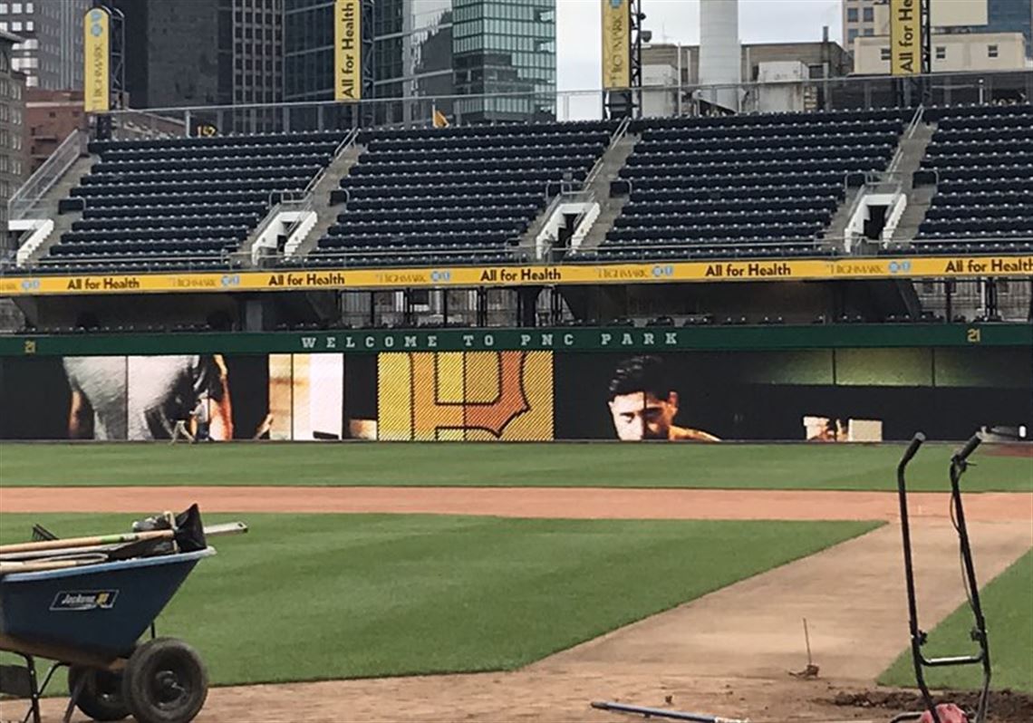 Check out the Pirates' new LED out-of-town scoreboard