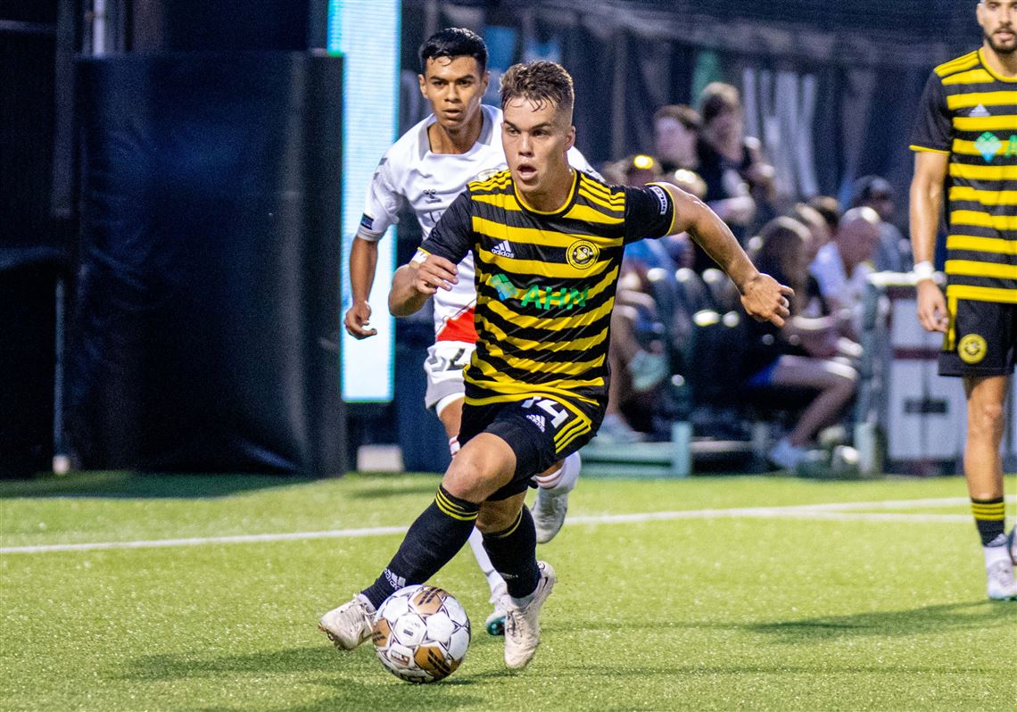 Robbie Mertz's 90thminute goal lifts Riverhounds over Miami FC