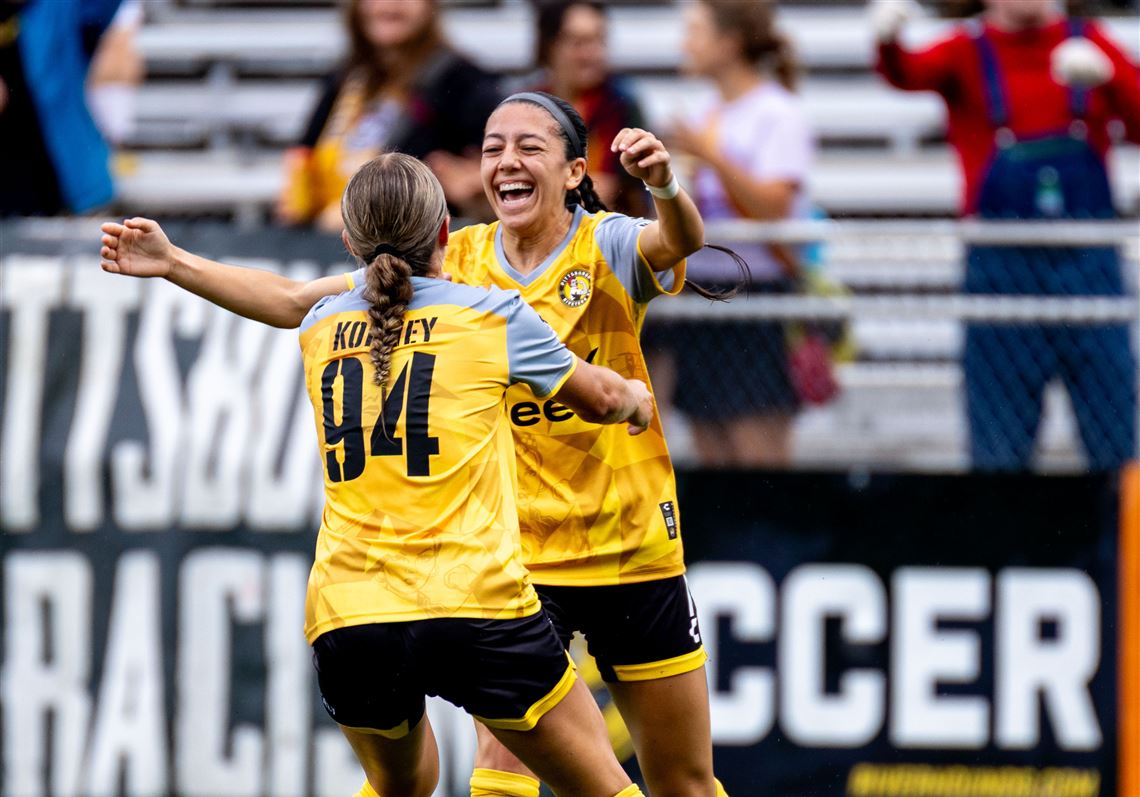 Sabrina Bryan, Gina Proviano each score two as Riveters rout Erie Sports Complex