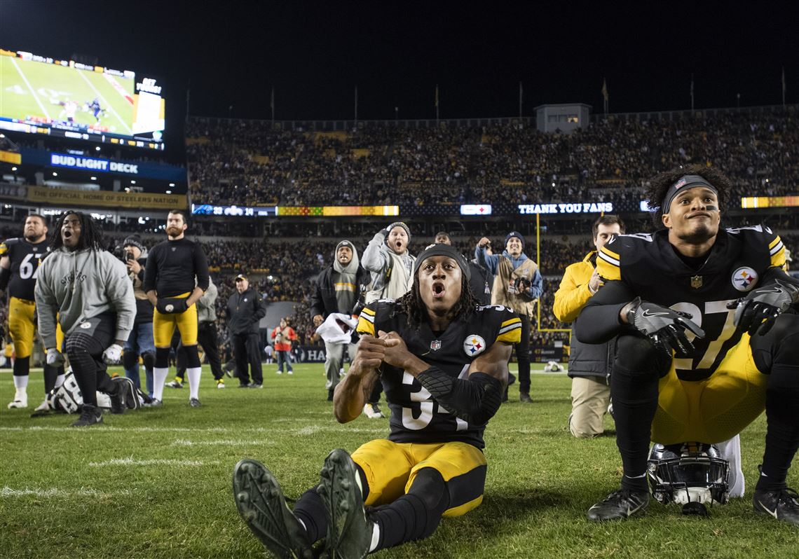 Cleveland Browns' season finale at Pittsburgh Steelers to Sunday