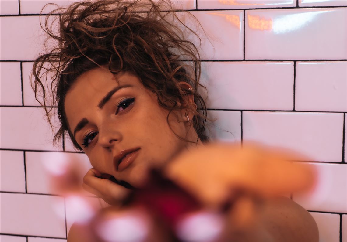Pittsburgh Singer KELS Flashes Jazz Roots On A Pair Of Stunning Neosoul 