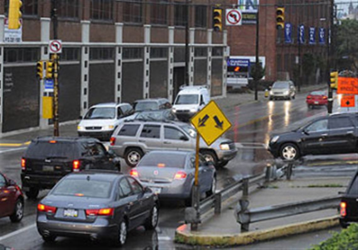 Proposed Liberty Avenue safety project Fewer traffic lanes, improved