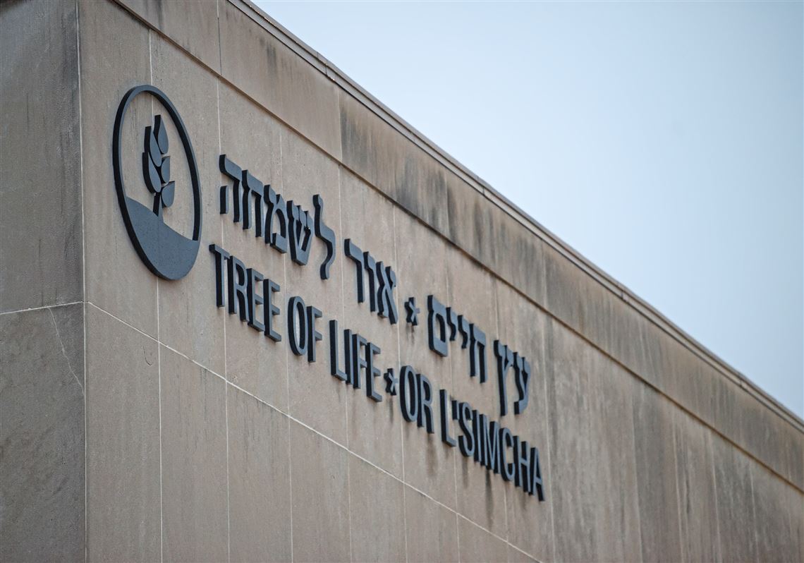 Swastika painted onto Duke University mural honoring Pittsburgh synagogue victims