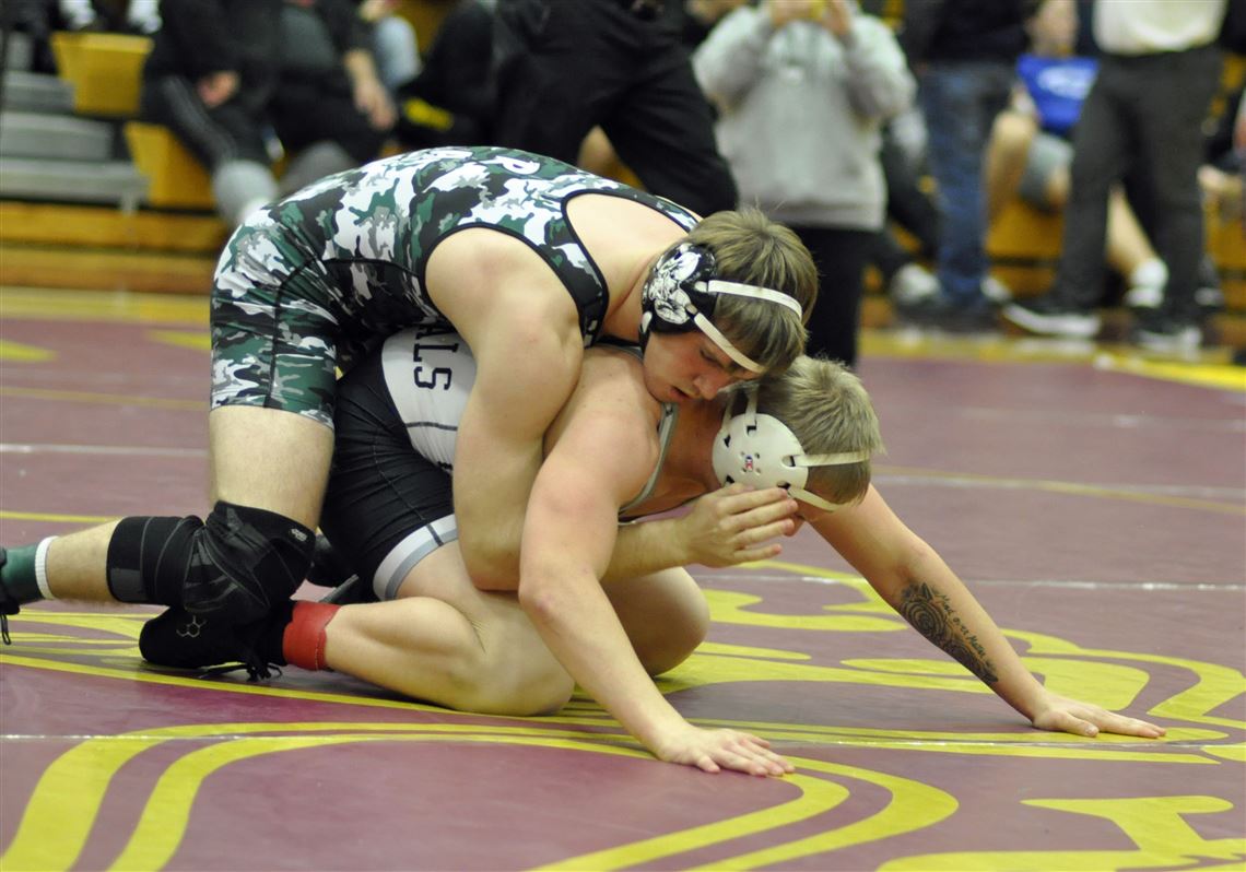 High school wrestling: Four from WPIAL advance to semifinals of Powerade  tourney