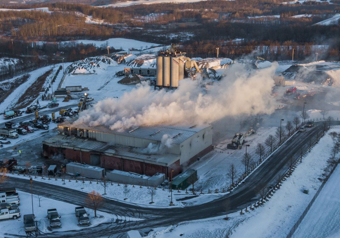 Fast-moving 3-alarm fire engulfs warehouse in Beaver County; no