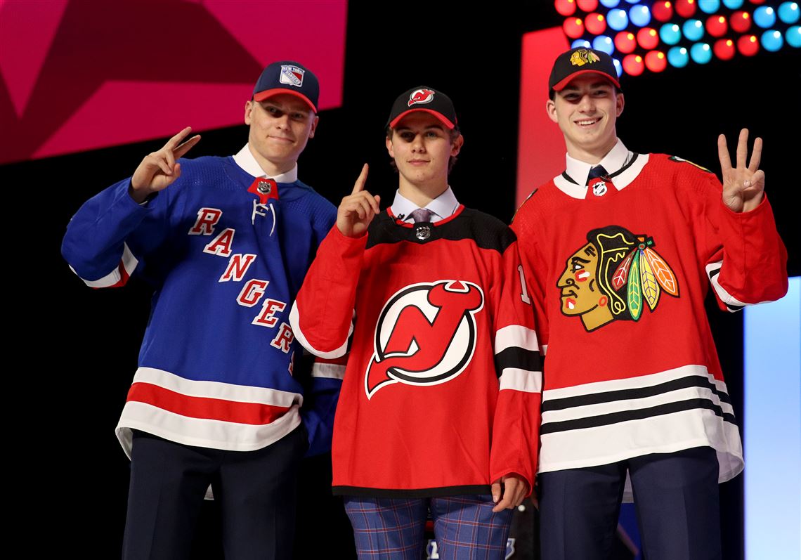 Flipboard Penguins select left wing Samuel Poulin in first round of