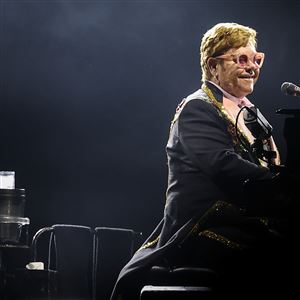 Review: Elton John offers listeners a post-pandemic treat – The Ithacan