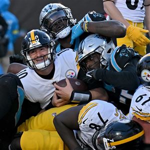 Ray Fittipaldo's Steelers report card: Defense manhandled by