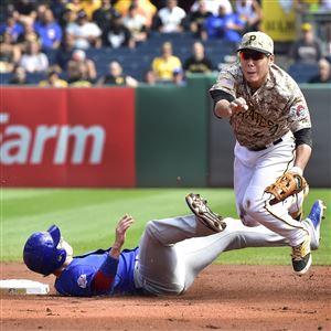 Blue Jays rally in bizarre seventh inning to trump Texas and advance to  ALCS, MLB