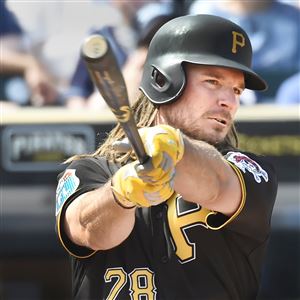 Pirates first baseman John Jaso.