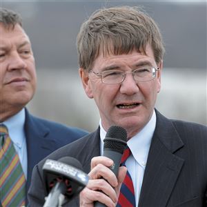 U.S. Rep. Keith Rothfus speaks during a 2016 event at the Emsworth Lock and Dam.