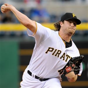 Kuhl beats Kershaw in MLB debut, Pirates down Dodgers