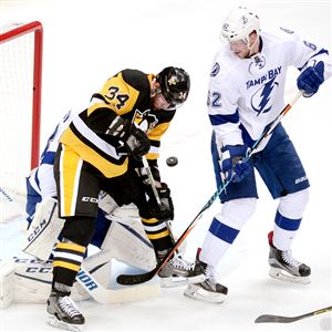 Tampa Bay Lightning dress code policy could curb Penguins jerseys in stands