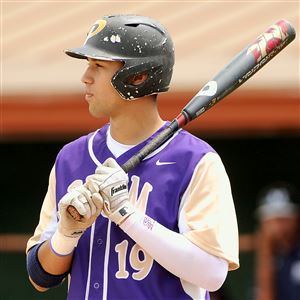 Plum High School's Alex Kirilloff invited to MLB draft, but will he attend?