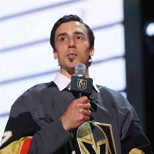 Fleury gets his turn with Stanley Cup, shares it with Ronald