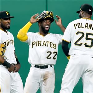 Andrew McCutchen will try to pirate the 3rd Wild Card from the San  Francisco Giants this week at Oracle Park - McCovey Chronicles