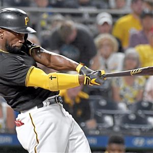 Andrew McCutchen admits 'decline' but he's eager to improve with Phillies