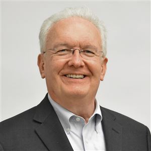 Bridgeway Capital CEO Mark Peterson is retiring. 