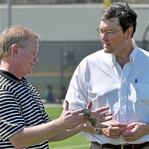 After 60 seasons of baseball, World Series hero Steve Blass steps into  retirement