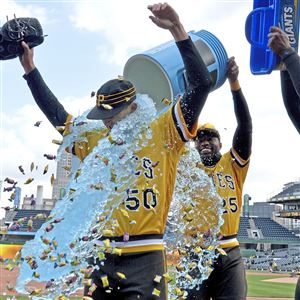 Felipe Rivero: Pirates closer changes name to Felipe Vazquez