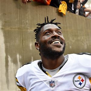 Antonio Brown meets with Steelers owner Art Rooney, parties agree