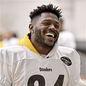 Antonio Brown Rumors: Trade to Bills was close before AB nixed deal -  Behind the Steel Curtain