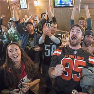 Cleveland Browns Fans React to The Move - Sports Illustrated