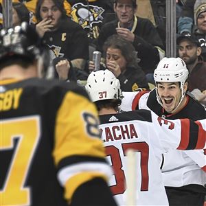 Penguins, Flyers 2019 Stadium Series jerseys leak —