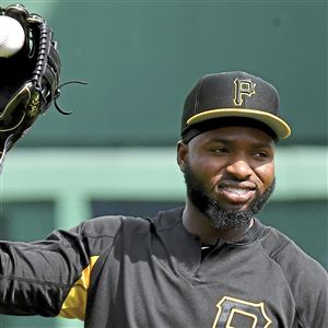 Willie Stargell 'would be so proud' of Josh Bell