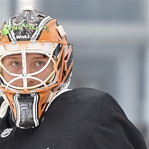 How the NHL's new goalie pad size regulation will affect Matt Murray,  Penguins - PensBurgh