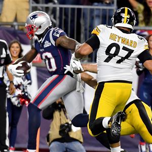 Patriots dominate Steelers in season-opening blowout in Foxborough