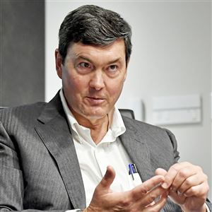 Pirates owner Bob Nutting won't stray from team's approach