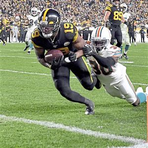 Steelers wake up after slow start vs. Dolphins; James Conner injured late