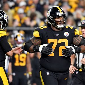 Mike Tomlin Issues Update On Steelers RB James Conner - The Spun